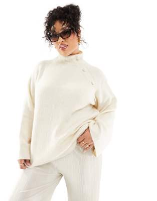 Vero Moda Curve - Hochgeschlossener Pullover in Creme mit weiten Ärmeln-Weiß