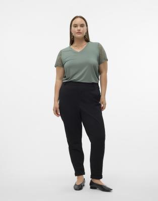 Vero Moda Curve - Hose in Schwarz