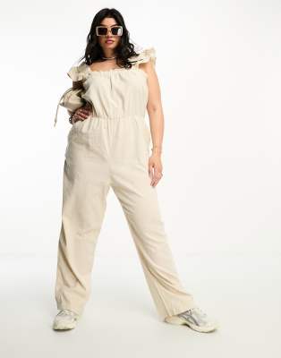 Vero Moda Curve - Jumpsuit aus Leinen in Steinbeige-Neutral