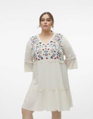 Vero Moda Curve - Kleid in Beige-Neutral
