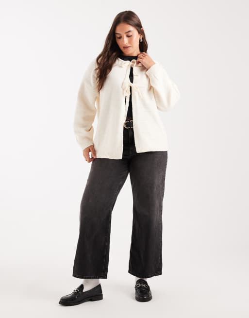 Vero Moda Curve – Kremowy kardigan z wiązaniem z przodu, 3 z 4