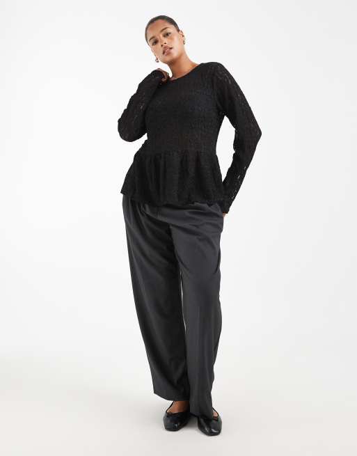 Vero Moda Curve langærmet tekstureret peplum-top i sort, 4 af 4