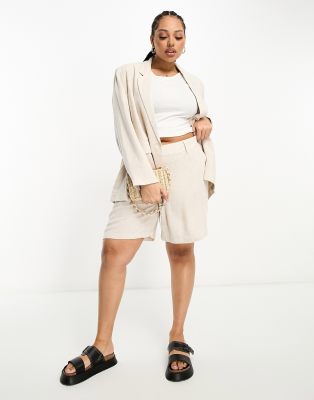 Vero Moda Curve - Lässig geschnittene Shorts mit Leinen-Haptik in Hellbeige, Kombiteil-Weiß