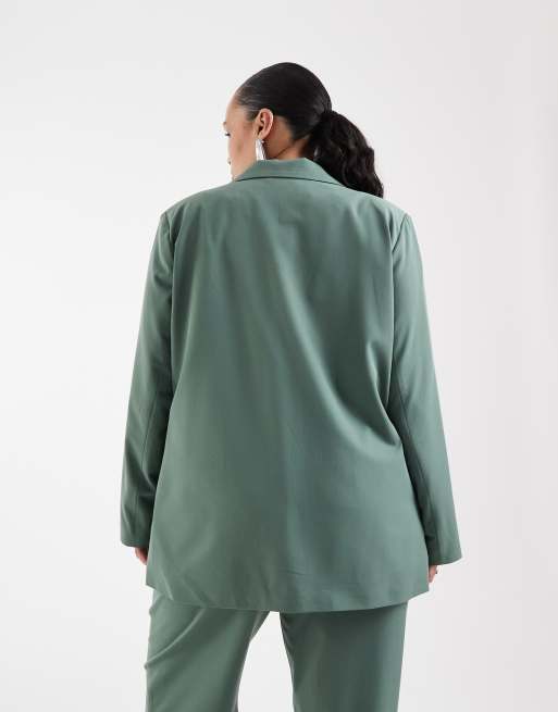 Vero Moda Curve loose fit tailored blazer in green - part of a set, 4 of 4