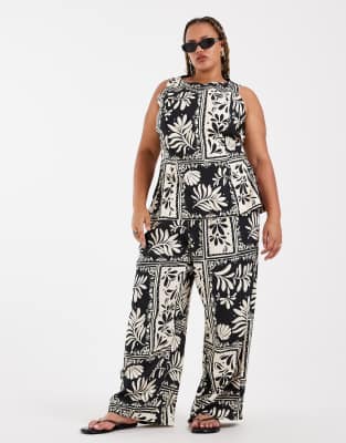 Vero Moda Curve Mid Rise Wide Leg Pants In Black