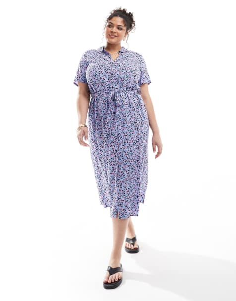 Vero Moda Curve – Niebieska zapinana na guziki sukienka koszulowa maxi w kwiatowy wzór - view 1