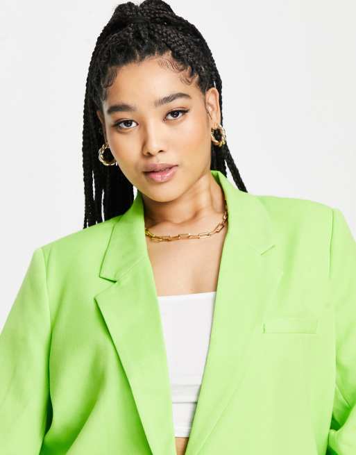 Vero Moda Curve oversized blazer in green, 3 of 4