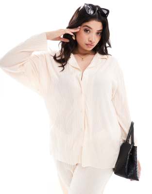 Vero Moda Curve Oversized Plisse Shirt In Warm Ecru - Part Of A Set-orange