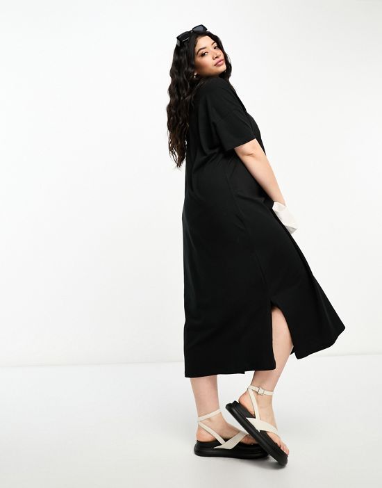 https://images.asos-media.com/products/vero-moda-curve-oversized-t-shirt-maxi-dress-in-black/204532226-1-black?$n_550w$&wid=550&fit=constrain
