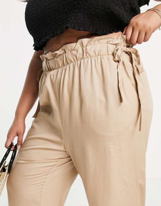 Vero Moda Curve paperbag waist cigarette trousers in camel, 3 of 4