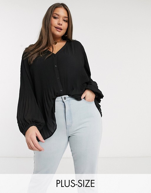 Vero Moda Curve pleated blouse with balloon sleeves in black