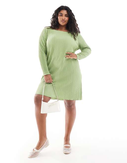 Vero Moda Curve plisse mini dress with fluted sleeve in mid green, 4 of 4