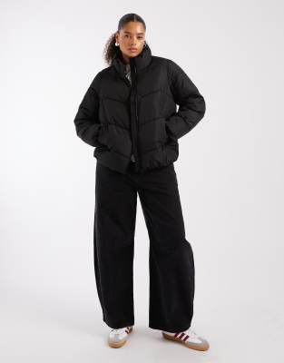 Vero Moda Curve Puffer Jacket In Black
