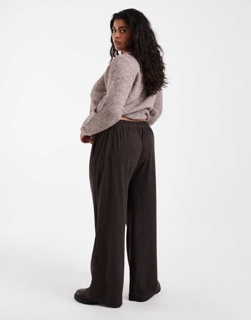 Vero Moda Curve pull on flared trousers in chocolate brown, 5 of 5