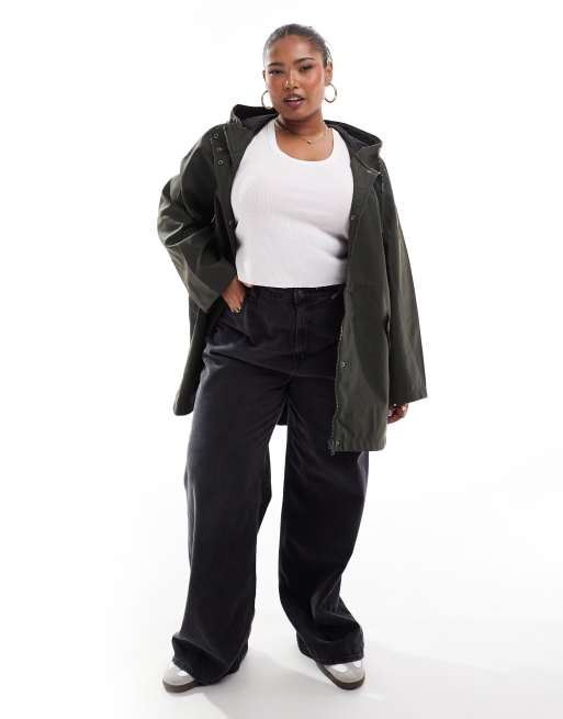 Vero Moda Curve - Regenjas met capuchon en coating in diep kaki, 3 van 4