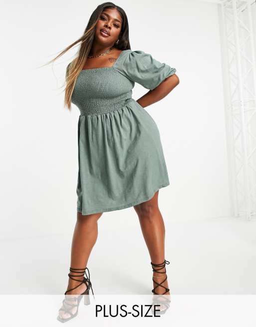 Vero Moda Curve - Robe patineuse courte en coton avec manches bouffantes - Kaki - MGREEN