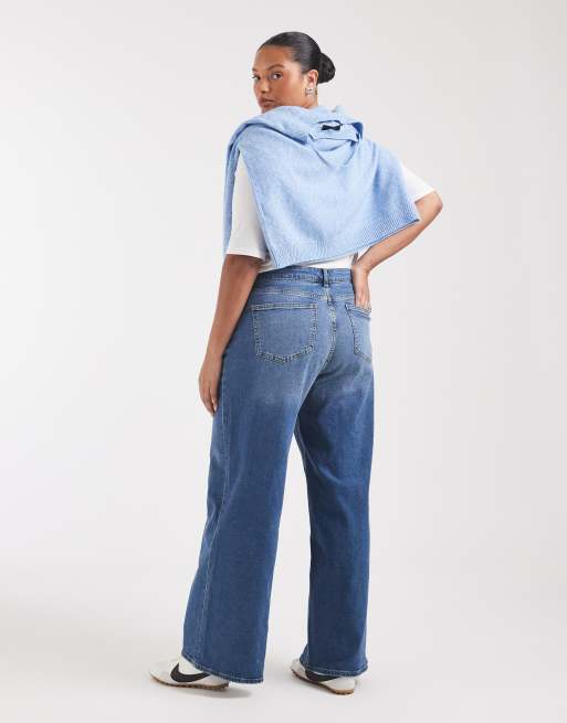 Vero Moda Curve Sandie jean stretch coupe large taille mi-haute en denim bleu moyen, 2 de 5