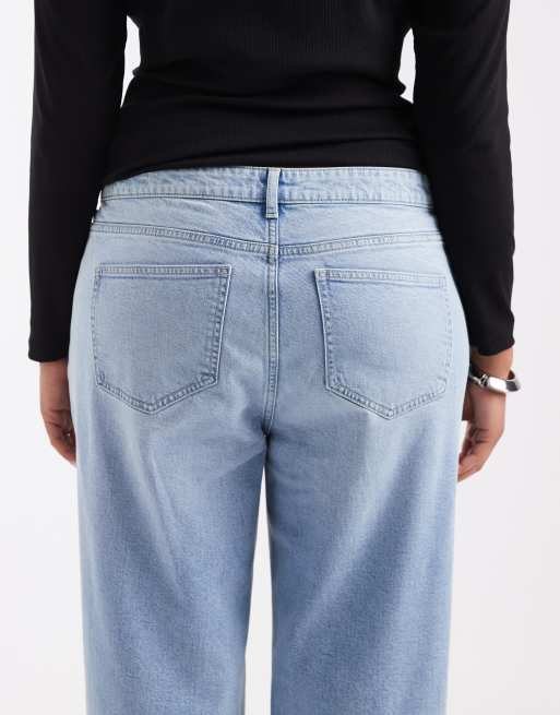 Vero Moda Curve Sandie mid rise wide leg stretch jeans in light blue denim, 4 of 5