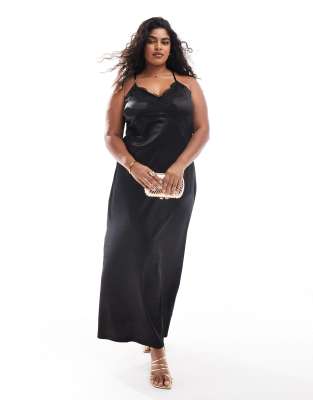 Vero Moda Curve - Satin-Maxikleid in Schwarz mit Spitzenbesatz