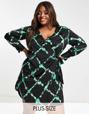 Vero Moda Curve satin mini wrap dress in green print | ASOS