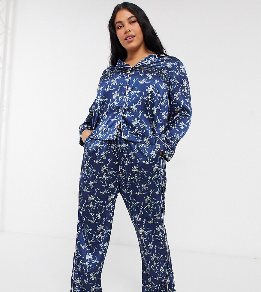 Vero Moda Curve satin pajama set in navy floral print