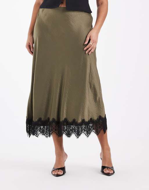 Vero Moda Curve satinkjol i midi-längd med spetsdetaljerad fåll, 2 av 5