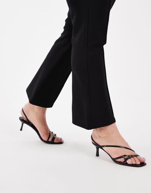 Vero Moda Curve sculpting stretch high waist pleat front flare trouser in black, 2 of 5