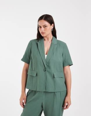 Vero Moda Curve Short Sleeve Tailored Blazer In Green