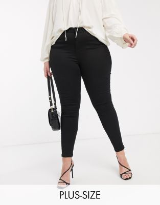 Vero Moda Curve Vero Moda Curve skinny jean in black