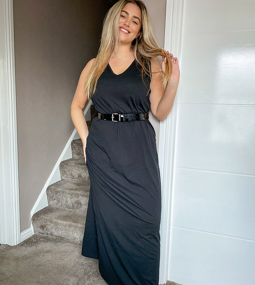 Vero Moda Curve Sleeveless Maxi Dress With V-neck In Black
