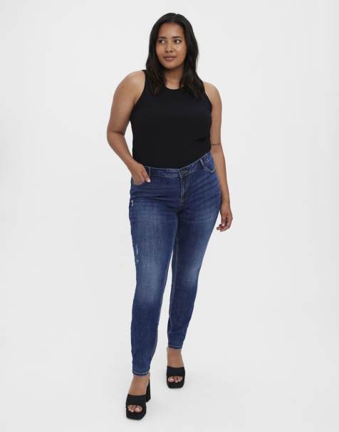 Vero Moda Curve Slim fit jeans in dark blue denim - view 1