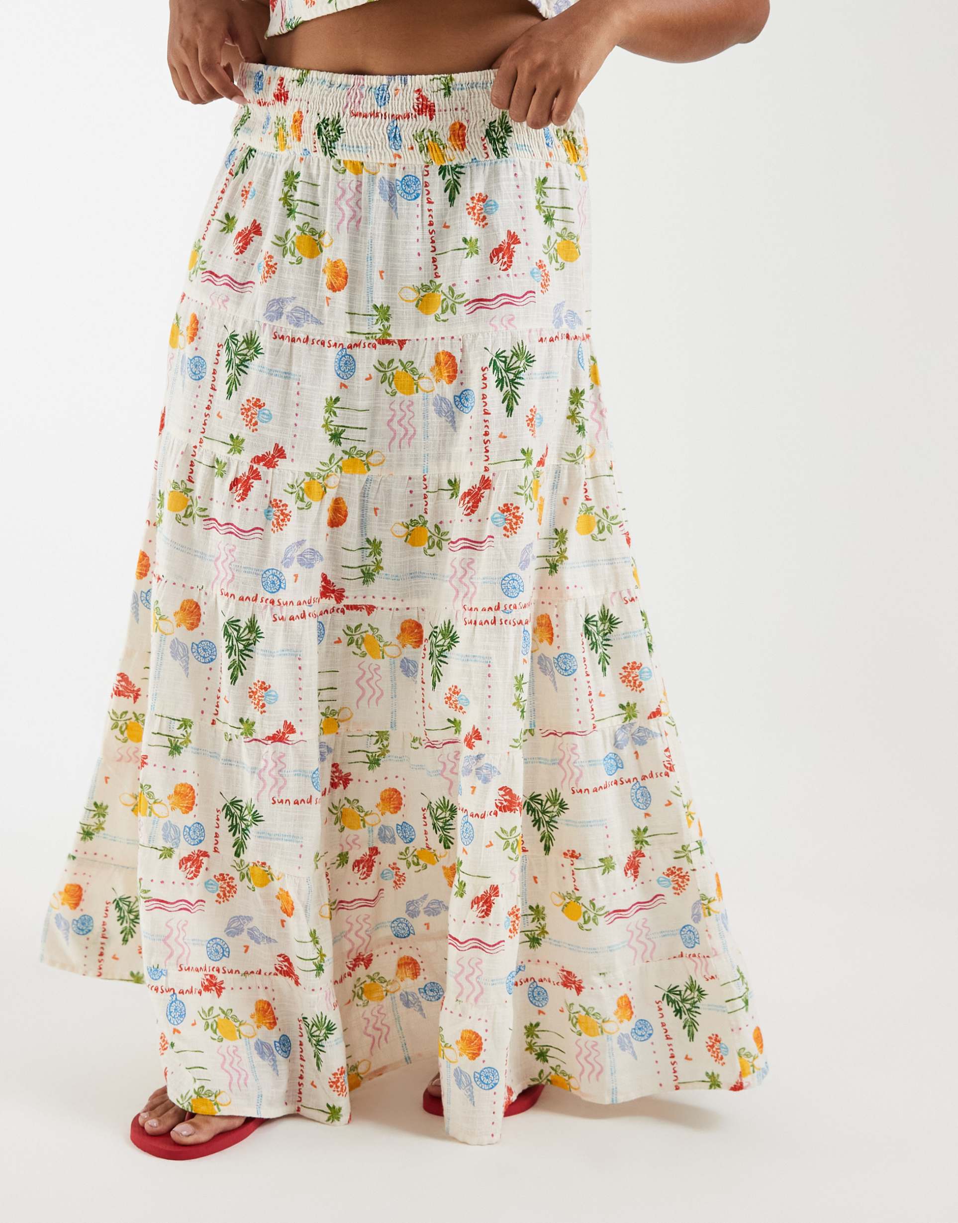 vero moda curve smock waist maxi skirt in cream beach print - part of a set