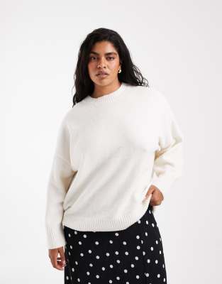 Vero Moda Curve Soft O-neck Oversized Sweater In White