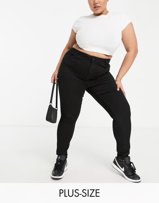 Vero Moda Curve – Sophia – Svarta skinny jeans
