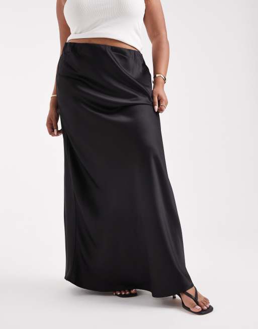 Vero Moda Curve - Sort midinederdel med skråsnit i satin, 3 af 5