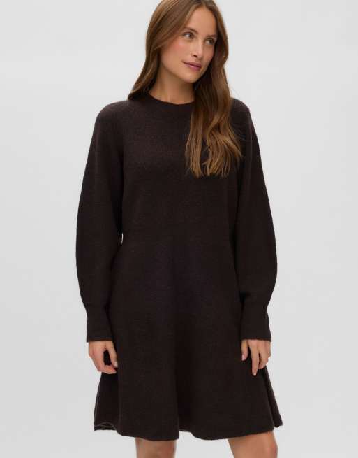 Vero Moda Curve strikket kjole i chokoladebrun, 3 af 5