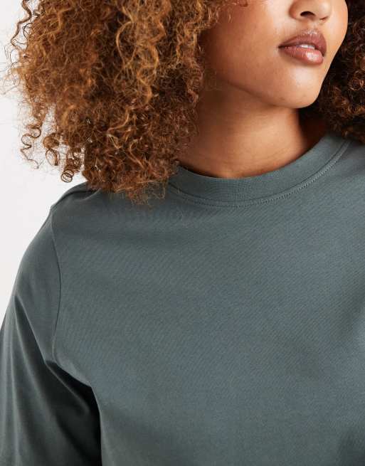 Vero Moda Curve t-shirt in balsam green, 2 of 4