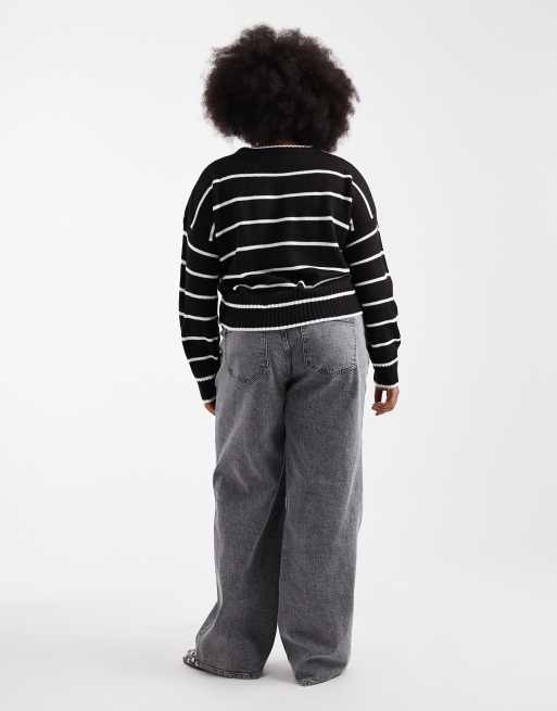 Vero Moda Curve Tessa high rise wide leg jeans in medium gray wash, 2 of 5