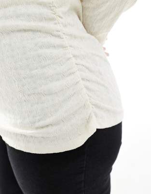 VERO MODA CURVE TEXTURED RUCHED LONG SLEEVE TOP