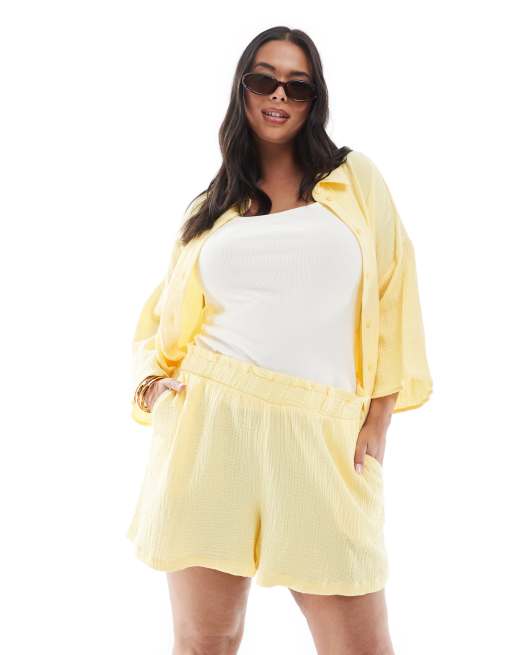 Vero Moda Curve textured shorts in pale yellow (part of a set), 5 of 5