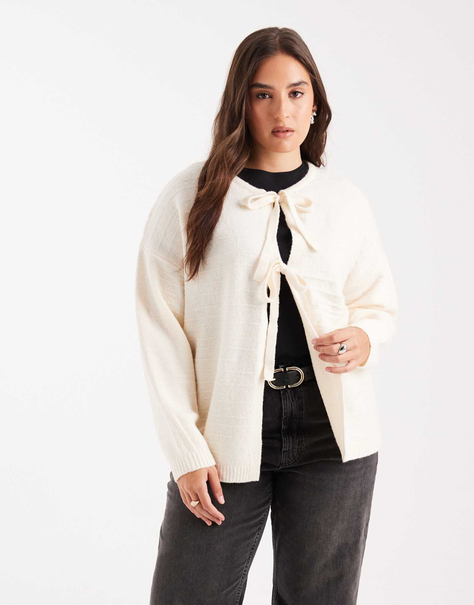 Кардиган Vero Moda с завязками спереди кремового цвета