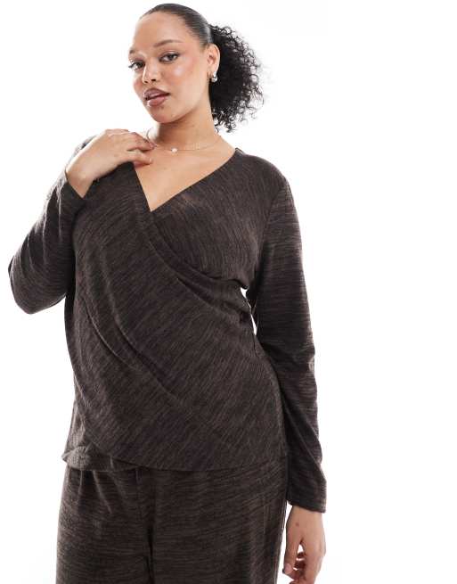Vero Moda Curve - Top d'ensemble cache-cœur en jersey - Chocolat