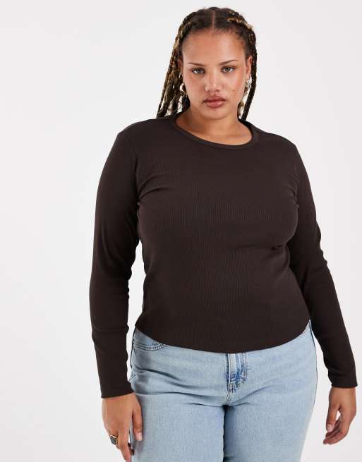 Vero Moda Curve - Top en maille côtelée à manches longues - Marron, 2 de 4