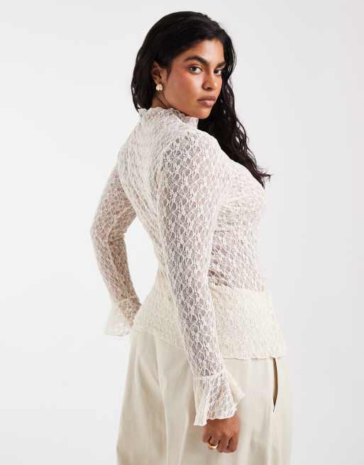 Vero Moda Curve top in pizzo con maniche a campana crema, 4 di 4