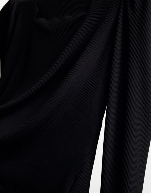 Vero Moda Curve - Top manches longues avec encolure à bords festonnés - Noir, 3 de 4