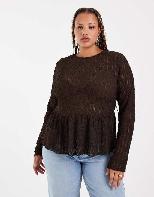 Vero Moda Curve - Top texturé à manches longues et basque - Marron chocolat, 2 de 4