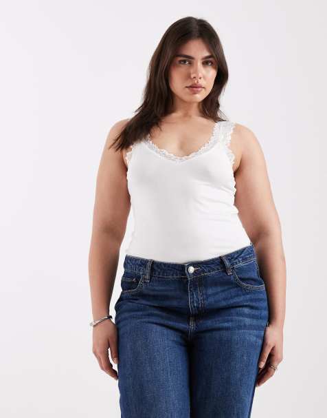 Vero Moda Curve – Trägertop aus Jersey in Weiß mit Spitzenbesatz - view 1
