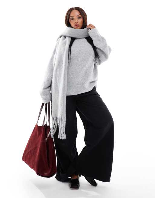 Vero Moda Curve – Weicher Oversize-Pullover in meliertem Hellgrau mit O-Ausschnitt, 4 von 4