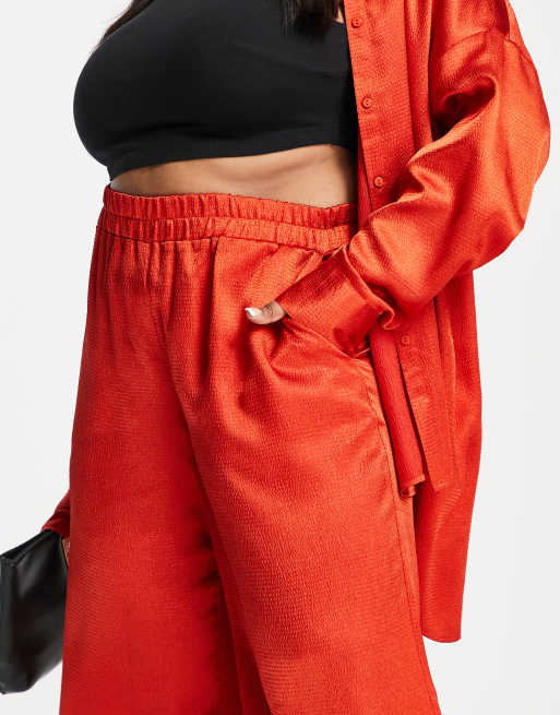 Vero Moda Curve wide leg satin pants in red (part of a set), 4 of 4