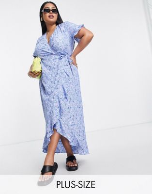 Vero Moda Curve wrap front maxi tea dress in blue floral - ASOS Price Checker
